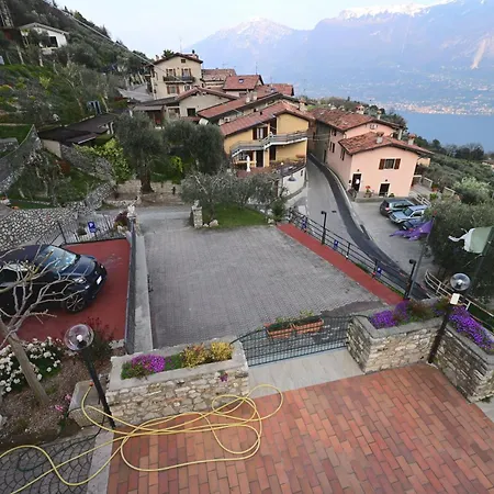 Casa Elka View And Pool By Garda Domus Mea *
