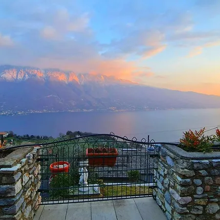 Casa Elka View And Pool By Garda Domus Mea Appartement