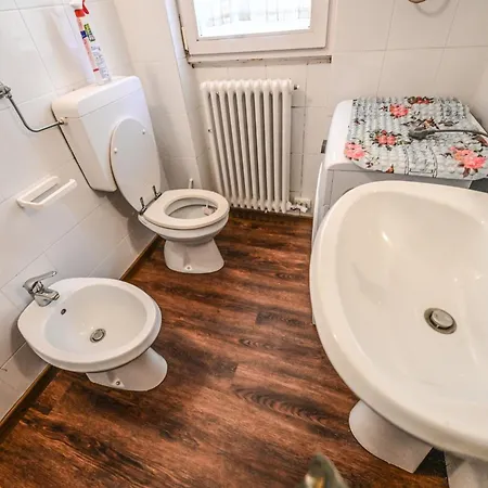 Casa Elka View And Pool By Garda Domus Mea