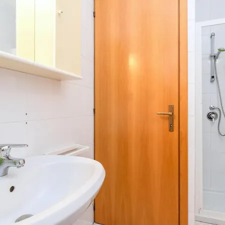 Apartamento Casa Elka View And Pool By Garda Domus Mea Pieve (Lombardy)