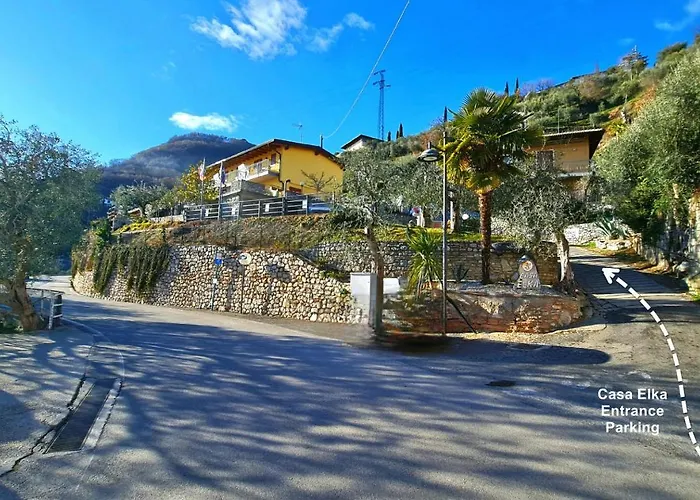 Appartement Casa Elka View And Pool By Garda Domus Mea *