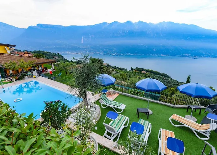 Casa Elka View And Pool By Garda Domus Mea